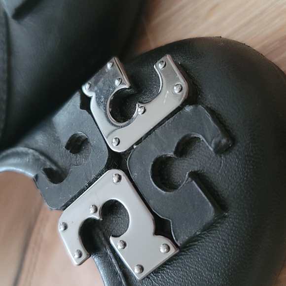 TORY BURCH Lowell Flats - Picture 2 of 6